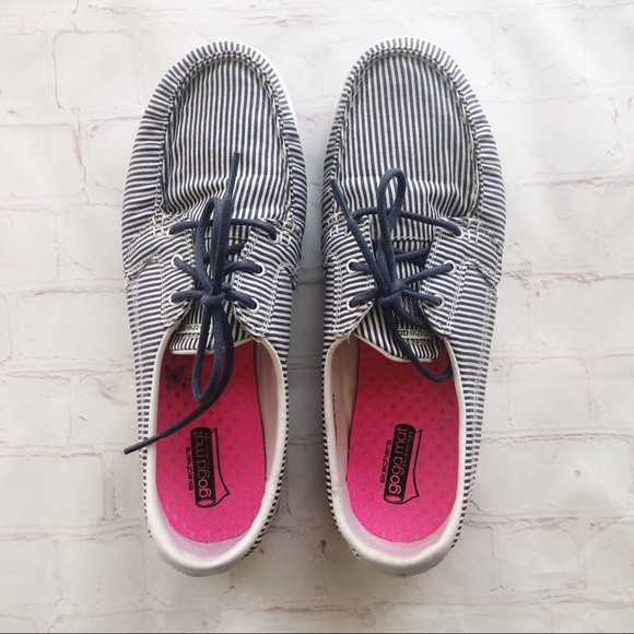 Skechers Shoes - [Sketchers] sandbar Navy nautical stripe shoe 11